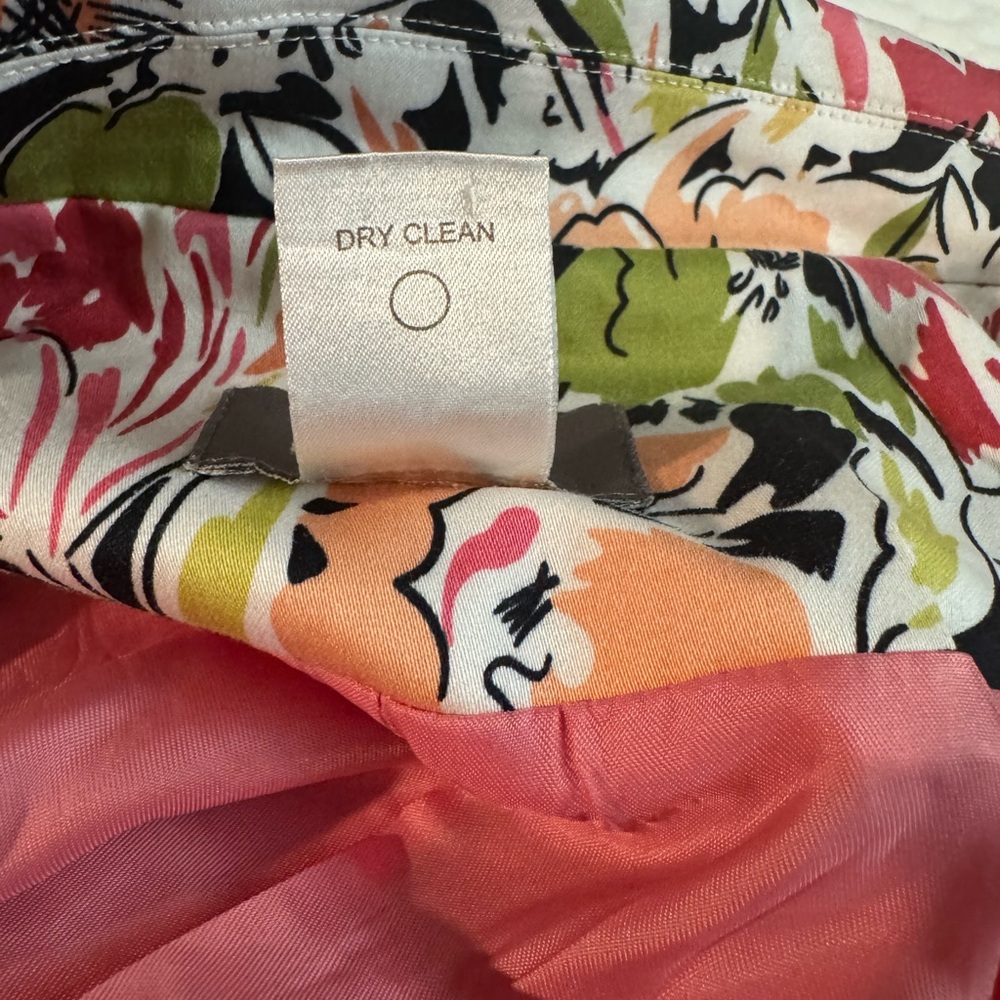 Kenar Vibrant Floral Jacket - Picture 10 of 11